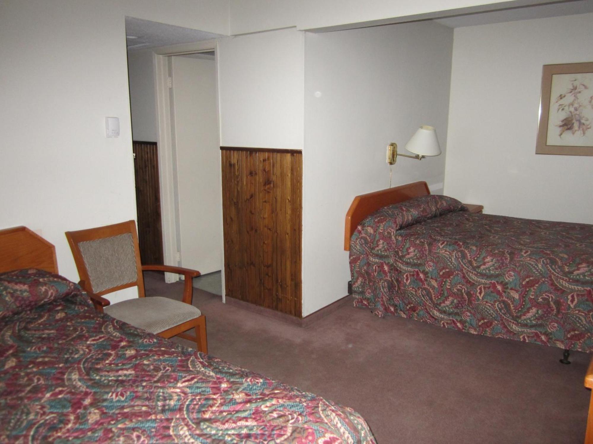 Red Coach Inn 100 Mile House Luaran gambar