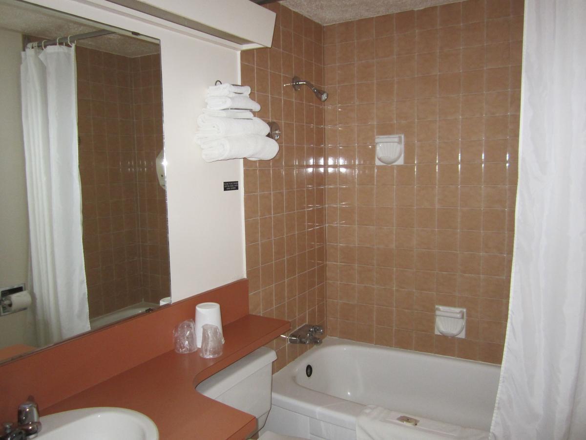 Red Coach Inn 100 Mile House Luaran gambar