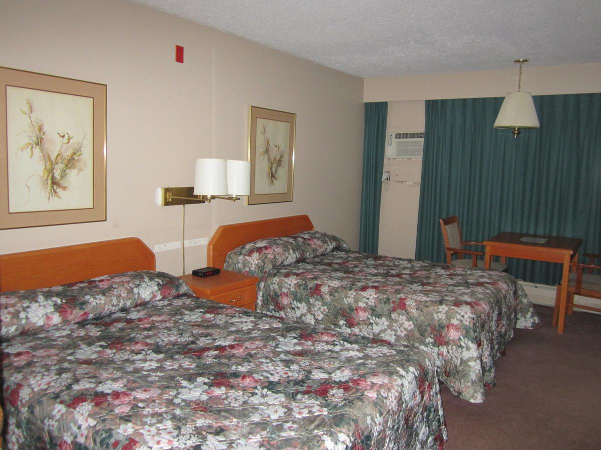 Red Coach Inn 100 Mile House Luaran gambar
